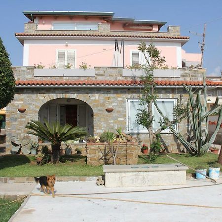 Appartamento Lamu Санта-Мария-ди-Кастеллабате Экстерьер фото